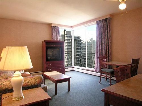 Tropicana Suite Hotel Vancouver Kültér fotó