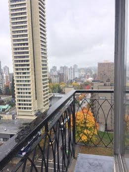 Tropicana Suite Hotel Vancouver Kültér fotó